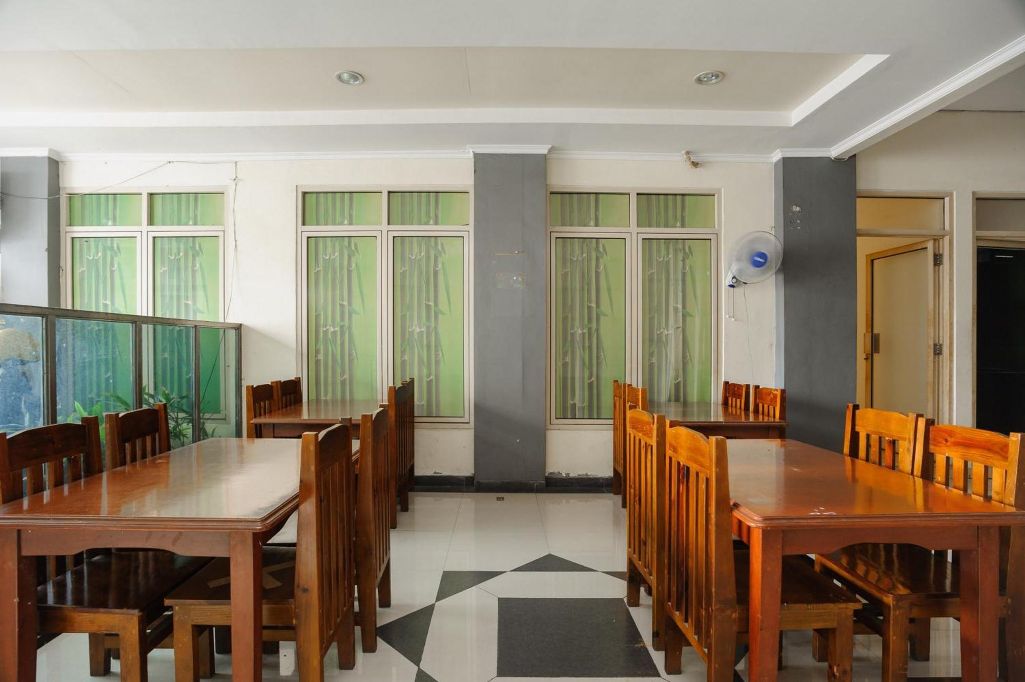 Reddoorz Syariah Near Aeon Mall Tanjung Barat Τζακάρτα Εξωτερικό φωτογραφία